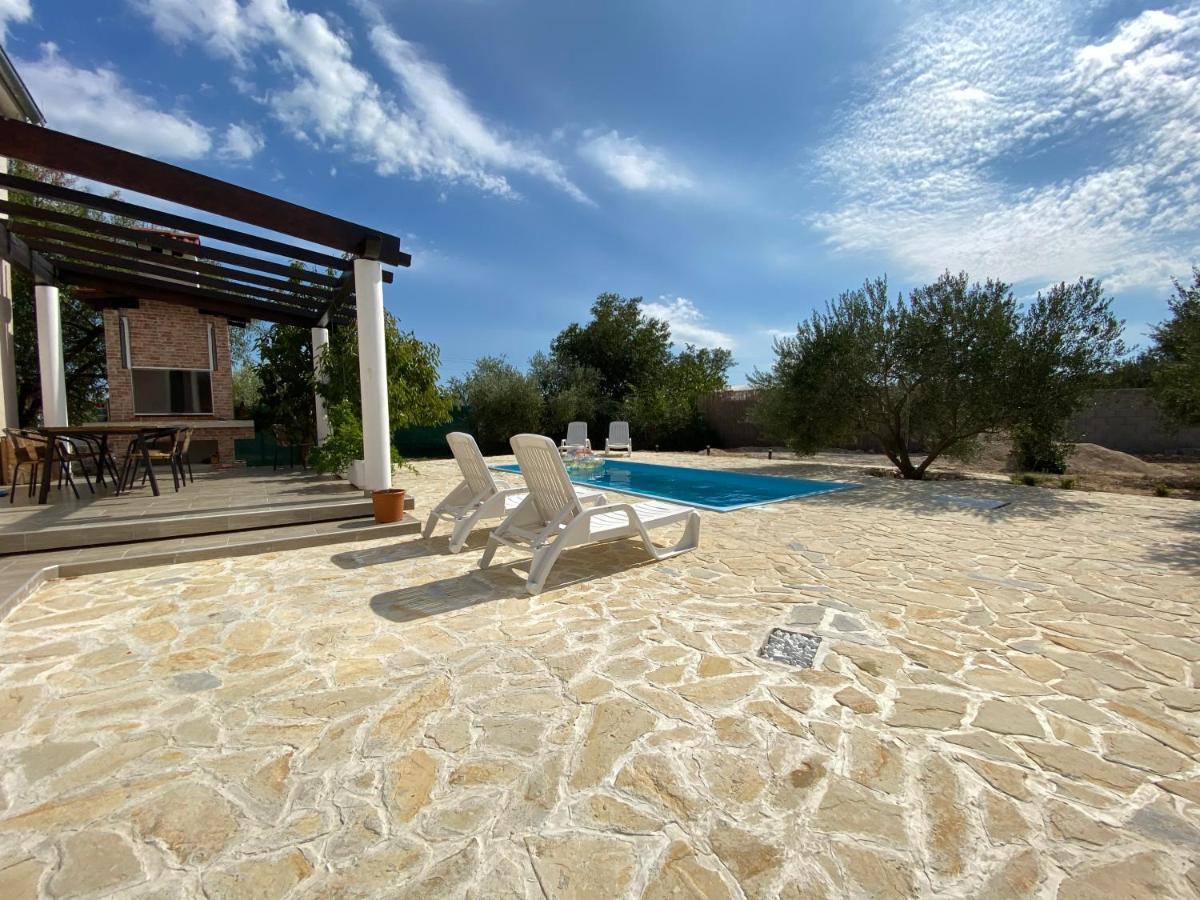 Villa Bubica- Cozy Holiday Home In Rural Area With Pool Stankovci  Exterior foto